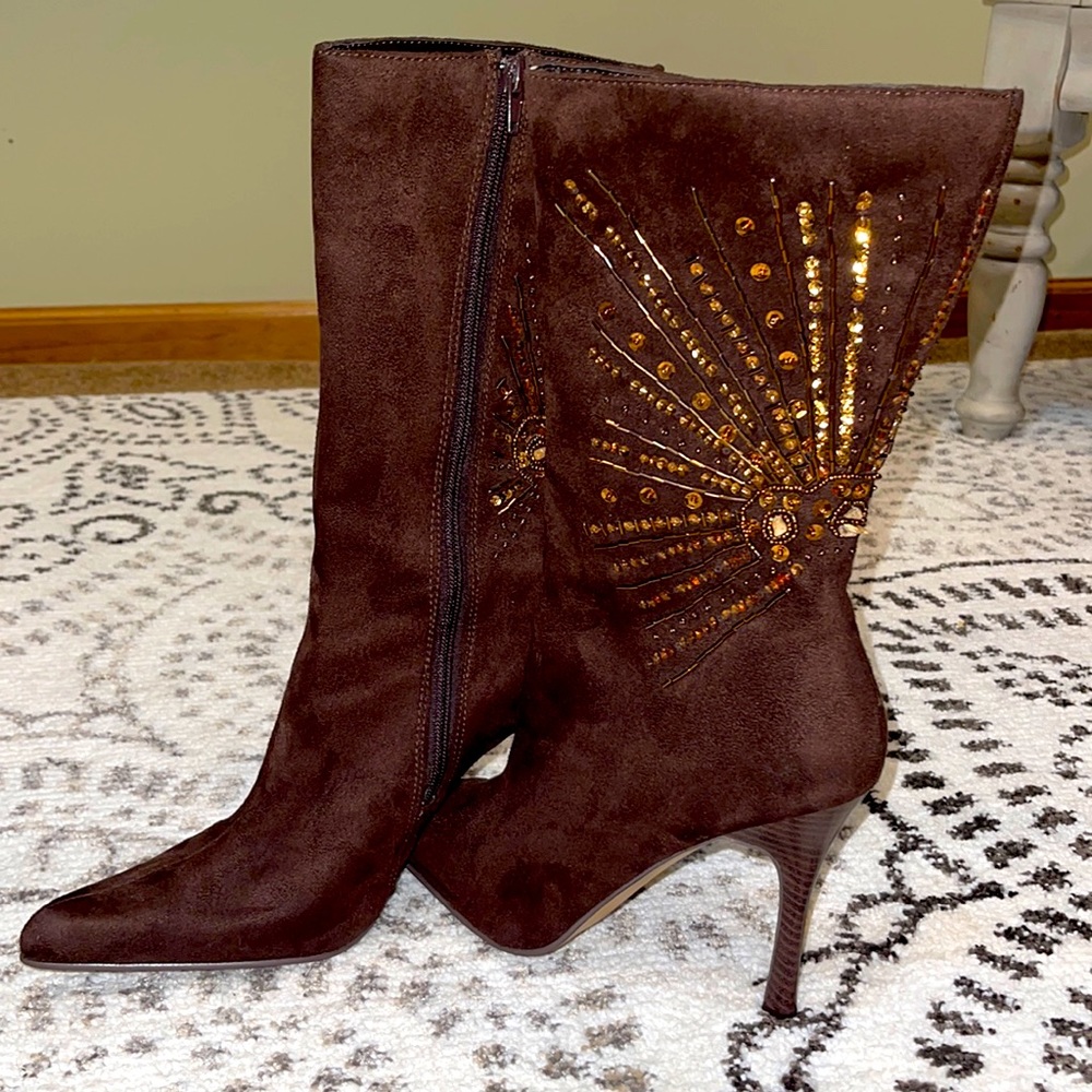 ANNE MICHELLE Beaded Seude Pointy Toe Brown Mid-Calf Boots Women’s Size 9